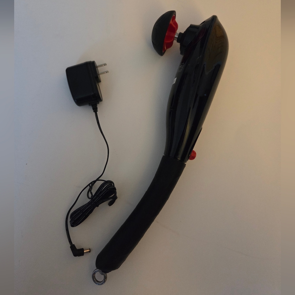 Handheld Massager with Charger (Used)